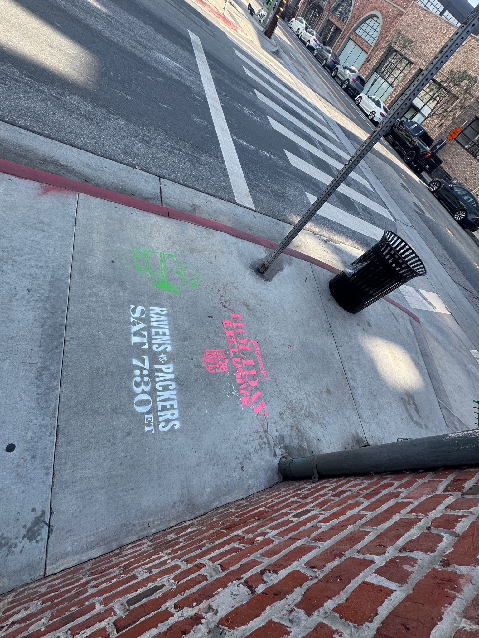 Stencil 6.5 Arts District Urth Cafe